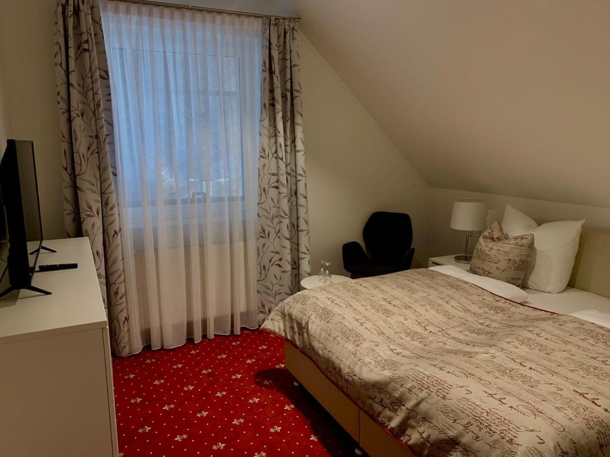 Hotel Seegarten Gmbh Бармштедт Экстерьер фото