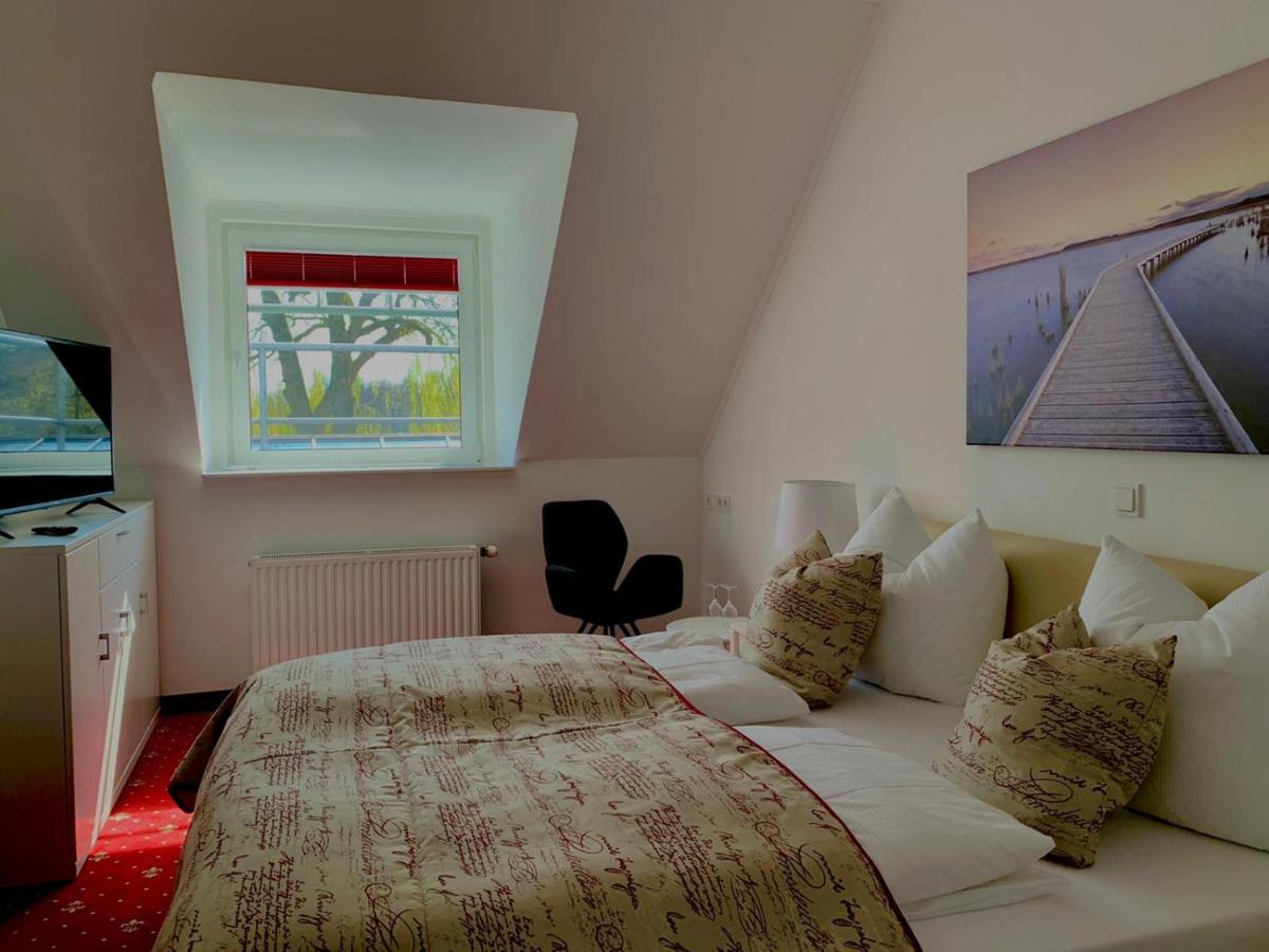 Hotel Seegarten Gmbh Бармштедт Экстерьер фото